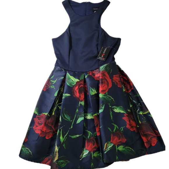 Teeze Me Short Homecoming Dress Floral Bottom  Juniors Size 5 NWT - Picture 1 of 9